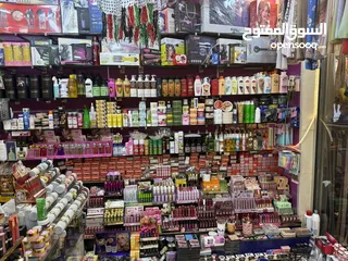  7 محل تجاري عطور ومكياج وشالات بسوق الوحدات