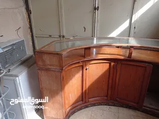  4 بترينة عرض