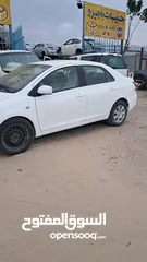  1 Toyota Yaris