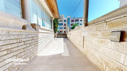  14 فيلا مميزة في اجمل مناطق اربد (الحي الشرقي) للبيع من المالك