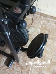  3 جهاز كروس و بسكليت رياضي بنفس الوقت امريكي شركة World Fitness النوع المستخدم الاندية الرياضية