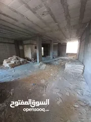  2 شقق عظم مساحه شقه 130متر بدفعه 10الف شيكل للعظم و 50الف شيكل للمشطب