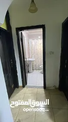  8 شقه للبيع الهاشمي الشمالي تسويه ثانيه خلف مخبز تفاحه بالقرب من صيدليه ديما