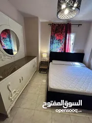  1 شقة مفروش للإيجار