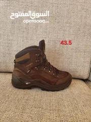  4 أحذية عالمية متخصصة للهايك والتسلق والرحلات الجبلية  best hiking shoes