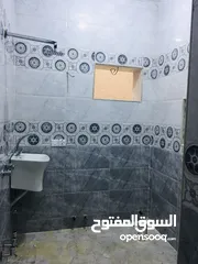  6 بيت للايجار