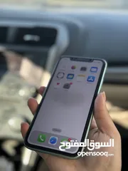  4 ايفون 11 مستعمل لون بيبي بلو