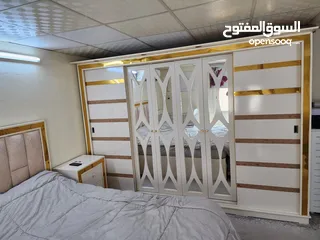  2 غرفة نوم تفصيل خشب ماليزي شبه جديدة للبيع