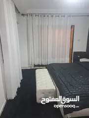  22 روف مفروش في عبدون مع ترس واسع