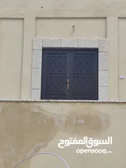  7 بيت مسطح 120 متر نطام امريكي تأسيس شاليه مع ترس جانبي مطل مساحه 40 متر مع حديقه وبئر ماء 12 وغيرها