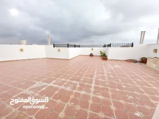  19 شقة غير مفروشة للإيجار 300م2 ( Property 19257 )-174965400