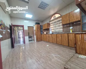  16 خدمات تنظيف احترافية في عجمان - عرض خاص! هل تبحث عن خدمات تنظيف موثوقة وعالية الجودة في عجمان؟