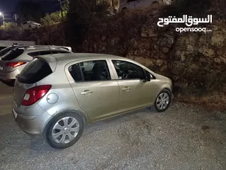  2 اوبل كورسا اتوماتيك بحالة جيدة