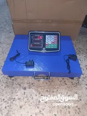  2 قبانات ميزان بلوتوث 300 كيلو جديد بالكرتونة  شاشة مفصوله يوجد توصيل لجميع المحافظات