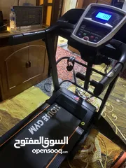  1 جهاز جري مستعمل مع كامل المواصفات