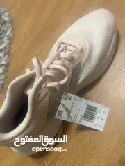  2 شوز اديداس للبيع