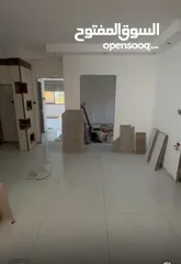  16 واثق المصري