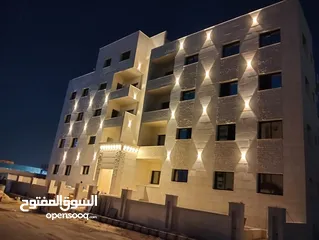  2 شقق جديده من المالك/ مجمع عمان مقابل الكارفور