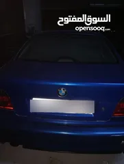  3 BMW 520I سيارة