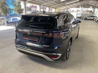  5 ‏Volkswagen ID 6 CROZZ PRO 2024 عداد زيرو  كفالة 6 سنوات بيانو بلاك للبيع بسعر مميز