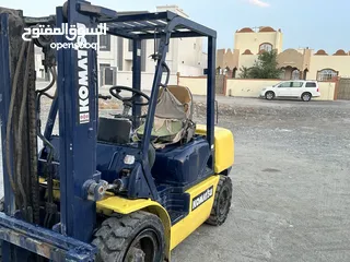  6 Komatsu forklift