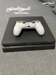  1 ps4  سلم 290 دولار