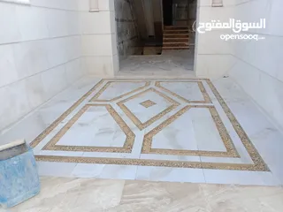  3 بليط وكافة اعمال البلاط والسيراميك والرخام وبديل الخشب وبديل الرخام والجرانيت وأعمال الصيانة