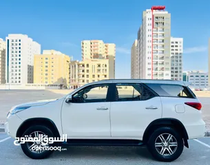  2 A Clean And Well Maintained TOYOTA FORTUNER 2020 White GCC 48,000KM