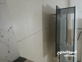  10 طاولت تلفزيون مستعمله