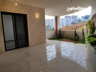  17 شقة فاخرة للبيع – الطيرة / امتداد شارع المطل