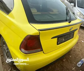  3 BMW مكنسال من الشرطة