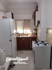  3 شقه مفروشه جزئيا للايجار مساحة 80 متر طابق ثاني قرب مجمع عمان الجديد و mk القديم وكارفور