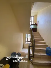  6 منزل مستقل للبيع طابقين مع روف علي شارعين