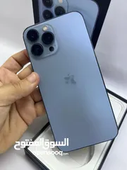  1 ايفون 13برو ماكس لون ازرق مع شاحن وكروتونه وجفرات