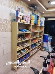  4 رفوف سكاكر للبيع