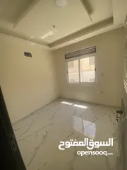  14 شقة فاخرة 3 غرف للبيع في العقبة – إطلالة على الجولف وتشطيب راقٍ – بسعر مغري