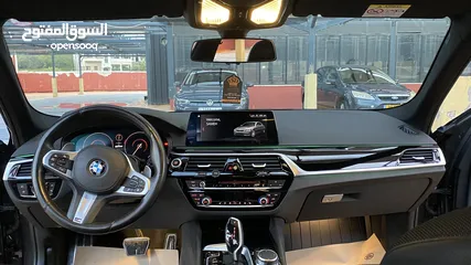  10 BMW 530e / 2019 عداد قليل / شبه شركة