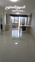  1 شقة مميزة غير مفروشة للبيع