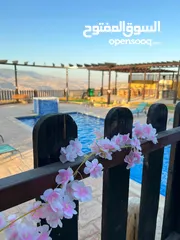  18 مزرعة للبيع اطلالة جذابة