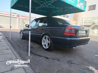  2 مرسيدس بنز