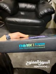  2 كيبورد قيمنق للهواتف مواصفات ناااار و تحكم سلس و راحة باليد مع انيميشن من الأضواء جميل جدا