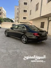  4 Mercedes-Benz E200(2017)
