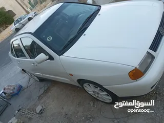  5 جولف بولو كلاسيك بحاله ممتازه جدا ومميزه للبيع