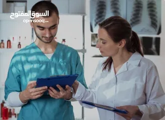  23 ممرض منزلي ورعاية كبار السن