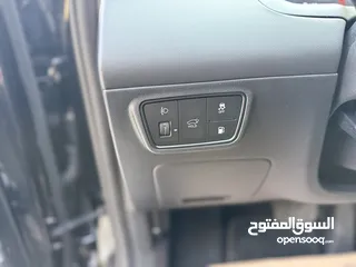  24 هونداي توسان ترخيص 2022 محرك 1600 هايبرد plug in/يقطع على الشحنه 65 كيلو متر  271 حصان