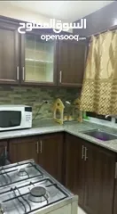  3 استديو مفروش للايجار، إربد خلف صالة ليالينا بالقرب من محلات سمايل، (اربع غرف  + 3 مكيفات +2 حمامات).