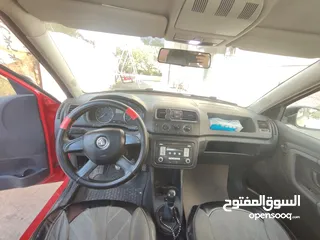  10 سكودا فابيا برايفت بنزين جير عادي ماطور 1400 فحص نظيف اقتصادية جدا