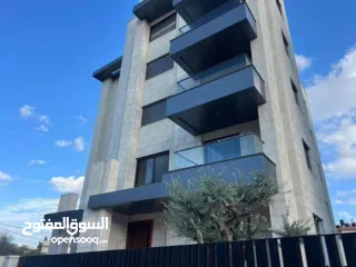  2 شق فاخره للببع في الطيره خلف حلويات العكر