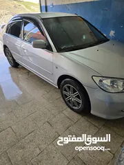  3 هوندا سفك 2005 سياره مش نقصها اشي متعوب عليها