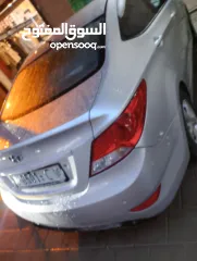  1 ديزل  2012 حساسات خلفية  كاميرا امامية  وخلفية  شاشة لمس  مري كهربا  مانع انزلاق  سنتر لوك